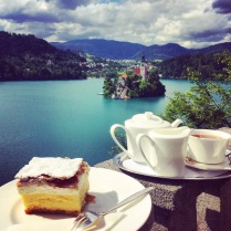 Traditional Cream Cake from Vila Bled